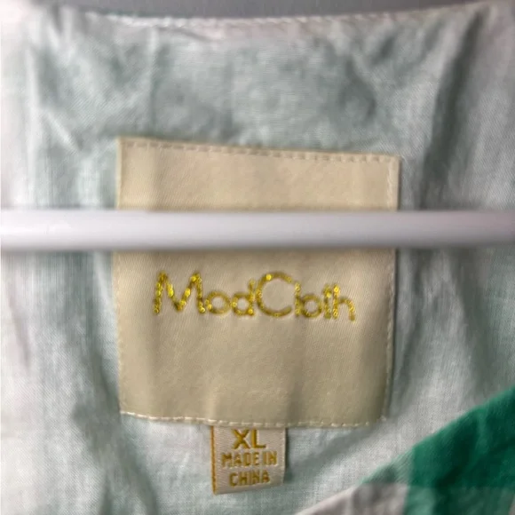 Green and White Checkered Dress - Picture 2 of 3